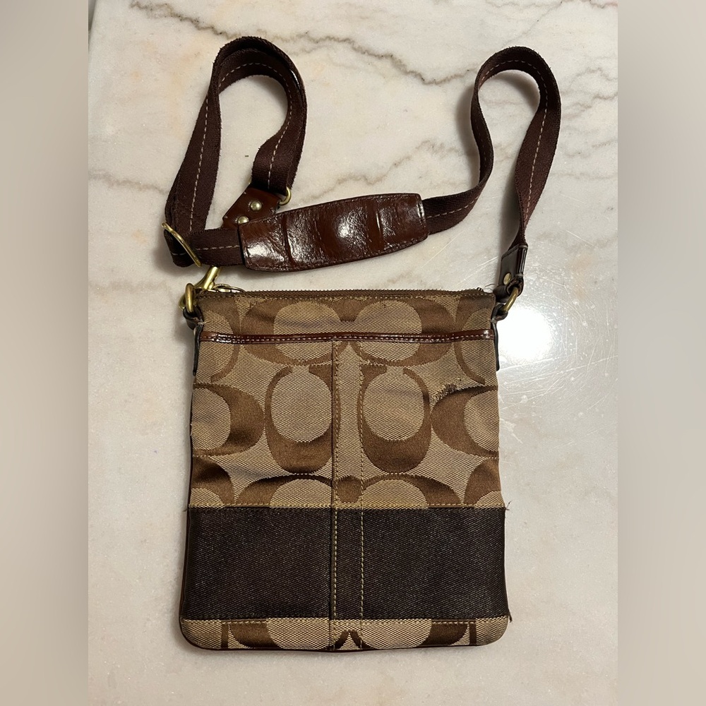Authentic Coach Tan and‎ Brown Signature Crossbody Bag